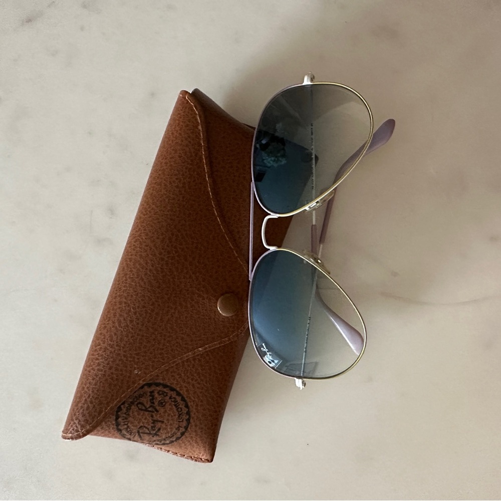 Ray Ban Aviator Sunglasses with Case